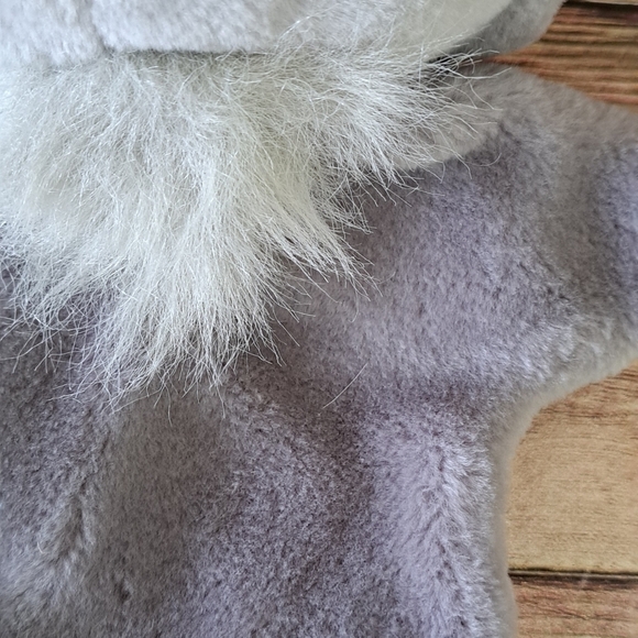 Vtg Disney 90's Pocahontas Meeko the Racoon Hand Puppet Mattel Gray Black Plush - Picture 5 of 13